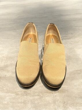 Donald J. Pliner Women's Slip-On Loafers in Beige